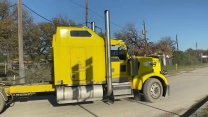 December truck spotting and a yellow LA transport Kenworth train horn and more!!