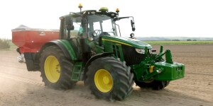 John Deere 6M Series: New 6120M & 6140M | Comfort & Visibility